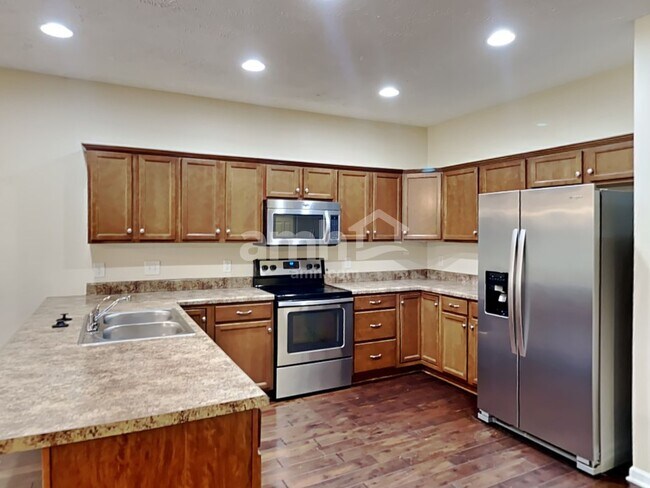 Building Photo - 1007 Middleton Ln