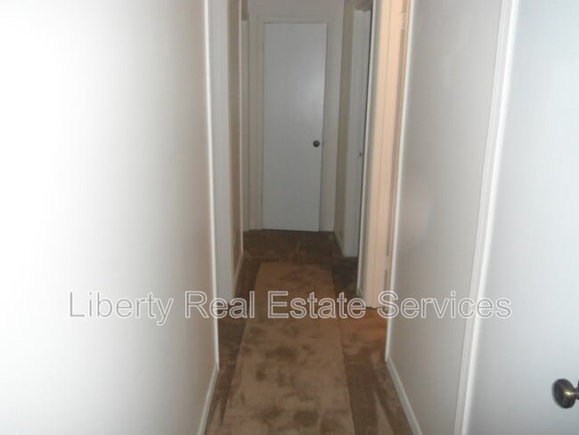 Building Photo - 707 Thornwood Way