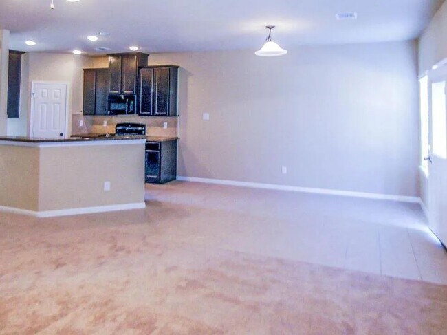 Foto del edificio - 2307 Grey Reef Dr