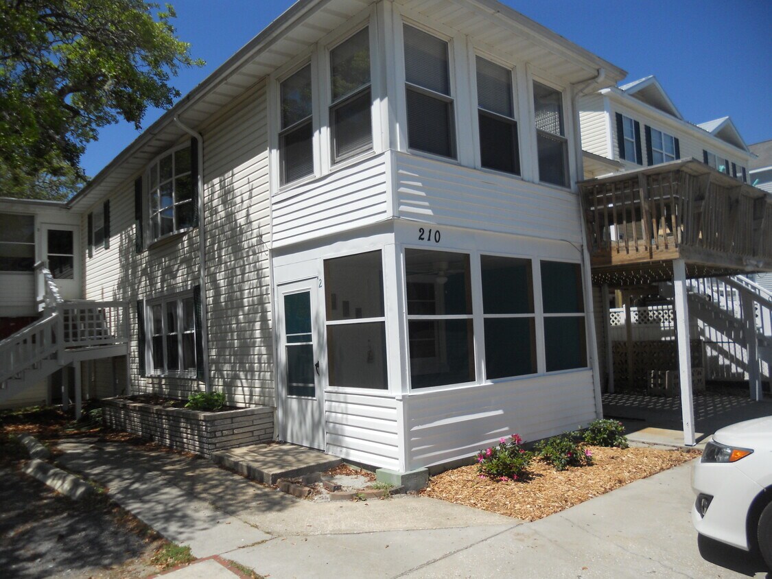 210 N Pinewood Dr Unit 2, Surfside Beach, SC 29575 Apartments in