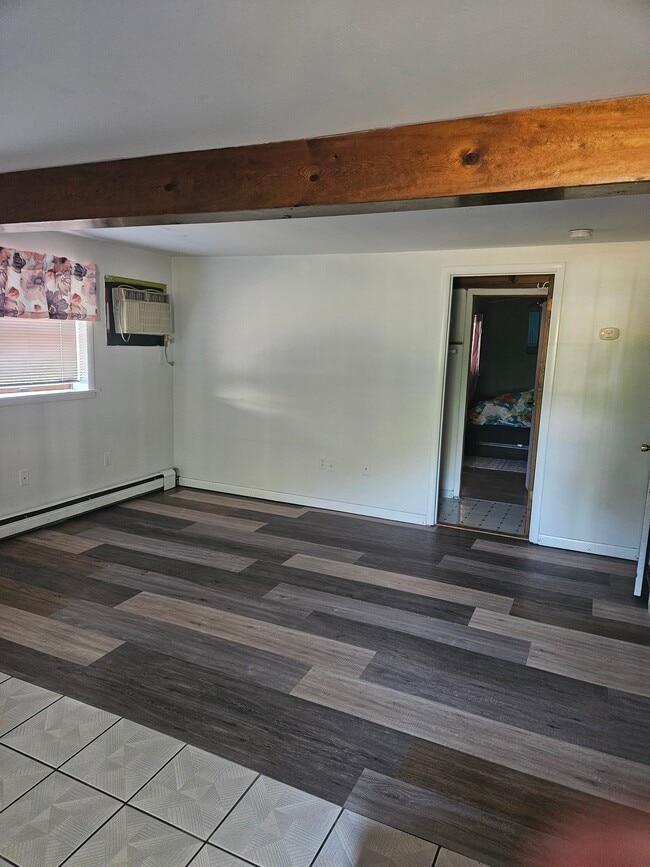 Building Photo - 118 Brandy Ln