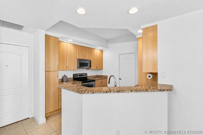 Foto del edificio - 801 S Olive Ave