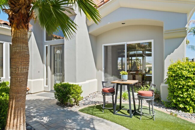 Foto del edificio - 872 Mission Creek Dr