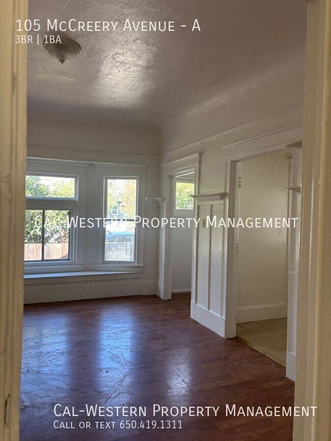 Foto del edificio - 105 McCreery Ave