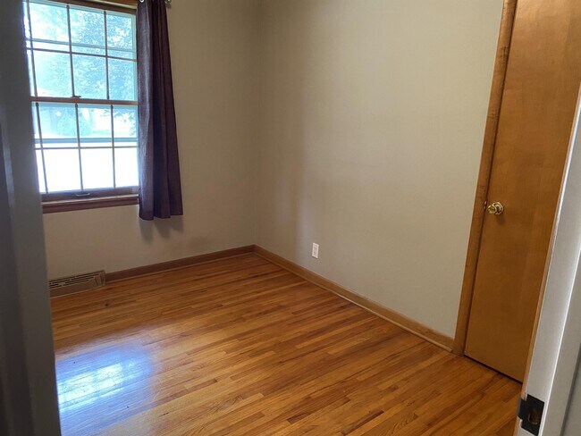 Foto del edificio - 1915 Mayfair St