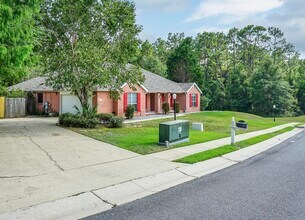 Building Photo - 5897 Saratoga Dr
