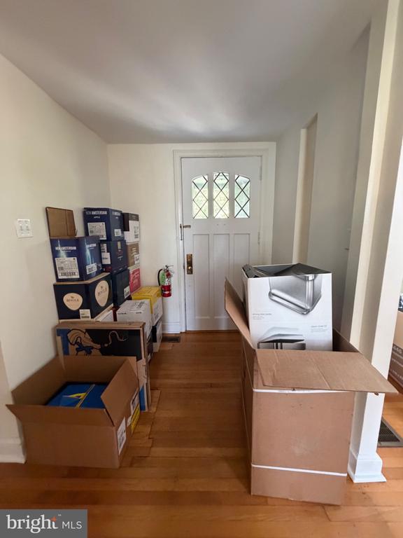 Foto del edificio - 74 Black Rock Rd