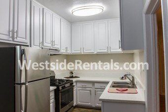 Primary Photo - 227 S Carondelet St