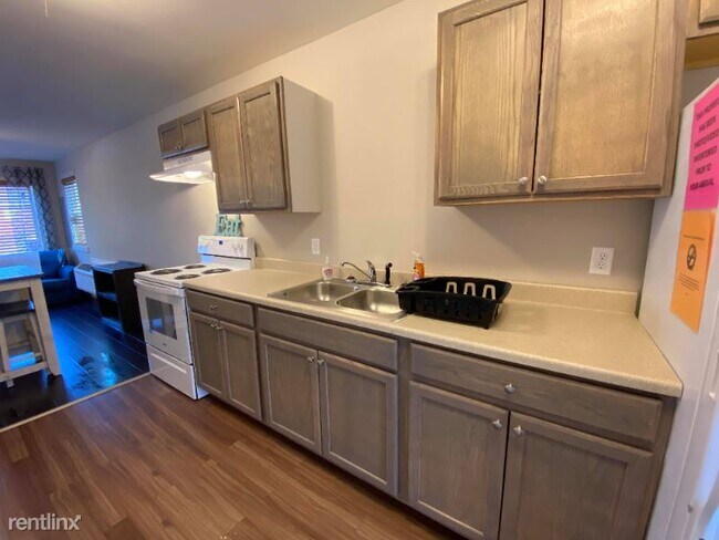 Building Photo - 2 br, 1 bath House - 1105 Lewis Ave
