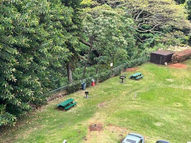 Foto del edificio - 2-bedroom - Pearlridge Convenience