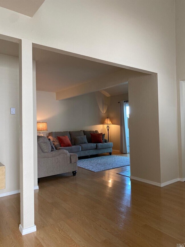 Building Photo - 1011 Copeland Creek Dr