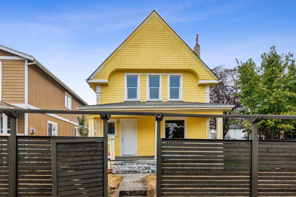Primary Photo - 1508 S J ST - 3 bedrooms
