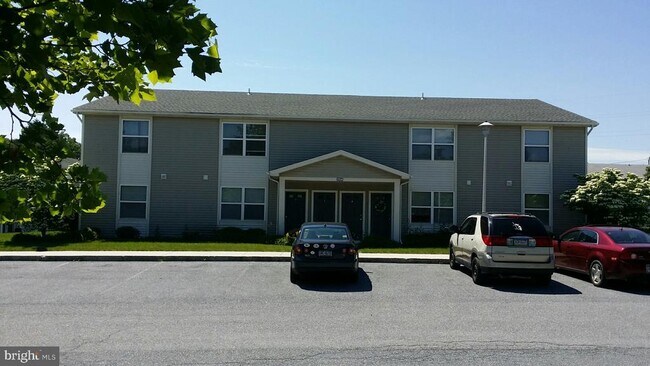 Foto del edificio - 2300 Vartan Ct