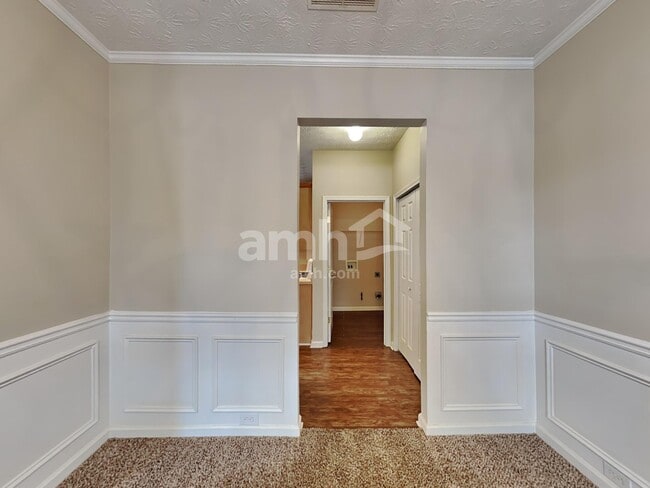 Building Photo - 668 Clairidge Elm Trl