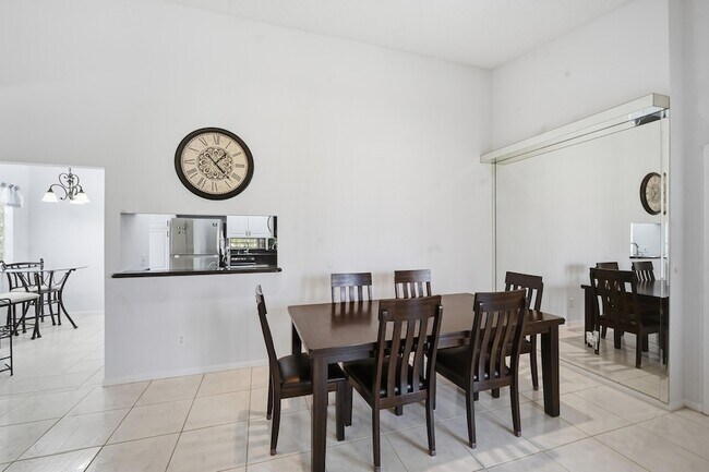 Foto del edificio - 5395 Firenze Dr