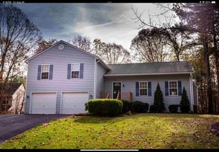 Building Photo - 130 Cottonwood Dr
