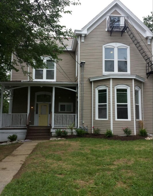 Primary Photo - 2604 Eden Ave