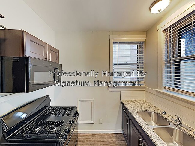 Building Photo - 2111 Eastern Pkwy