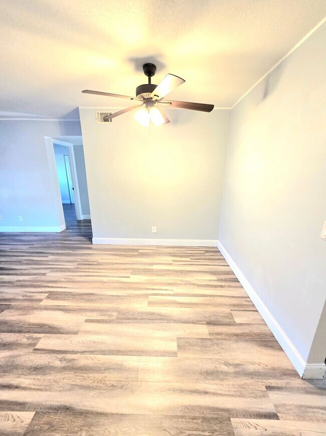 Foto del edificio - Location, Location!! 3 bedroom condo available now in Altamonte Springs