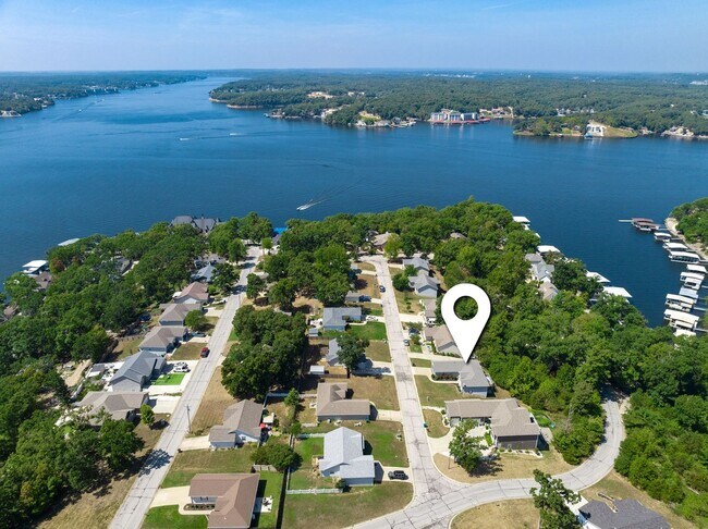 Foto del edificio - 4689 Inlet Ln