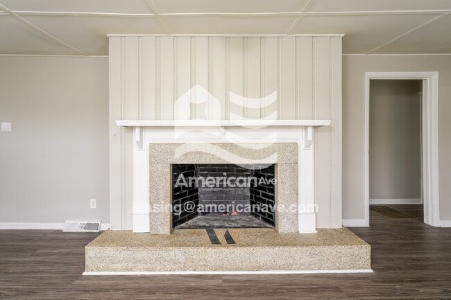 Building Photo - 1014 Arbor Dr