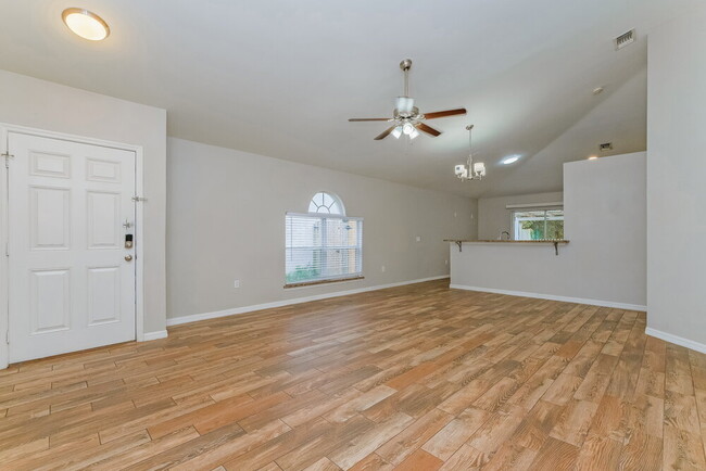 Building Photo - 13719 Gentle Woods Ave