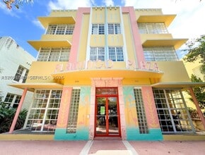Building Photo - 1051 Meridian Ave
