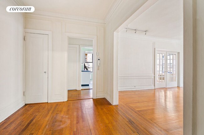 Foto del edificio - 114 Clinton St