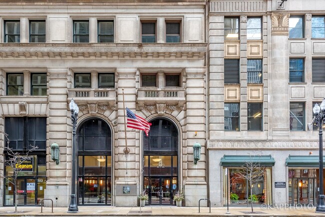 Building Photo - 212 W Washington St