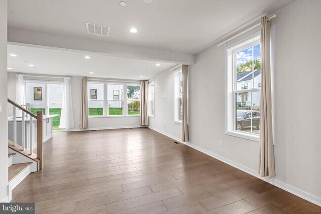 Foto del edificio - 315 Gilman St