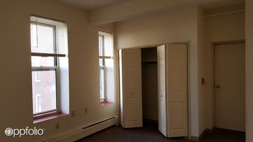 Building Photo - 70 Lowell St