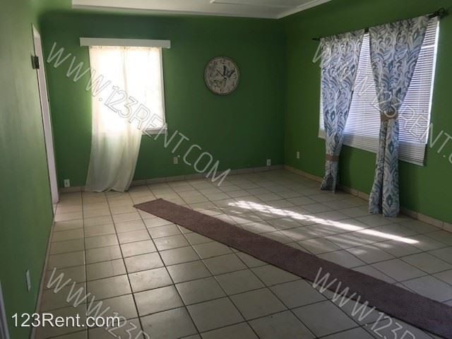 Building Photo - 2 br, 1 bath House - 44602 DATE AVE