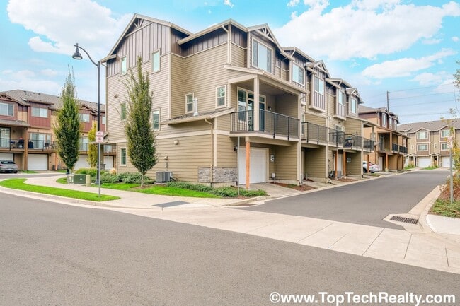 Building Photo - Spectacular Corner Unit 3BD* 3.5BA* +Tech ...