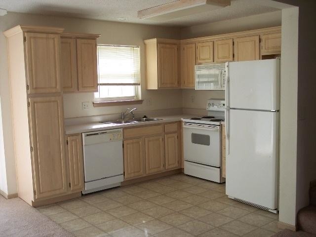 Foto del edificio - 1211 Pebblecreek Dr