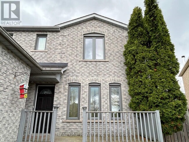 Building Photo - 19 Blair Crescent