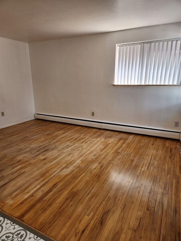 Building Photo - Sherman Street Apartments