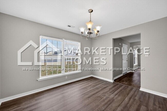 Foto del edificio - 3905 Harvest Crest Dr