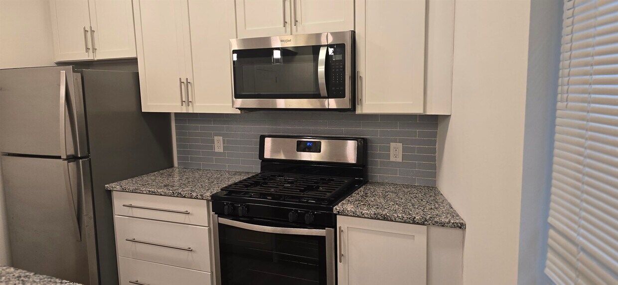 Foto principal - 61 Virginia Ave