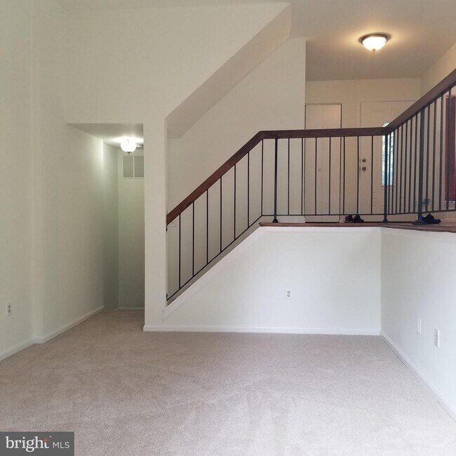 Foto del edificio - 40 Great Pines Ct