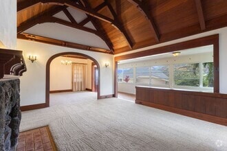Building Photo - 2910 Nanihale Pl