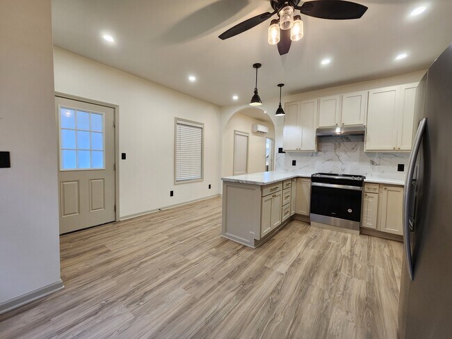 Foto del edificio - 3505 Fairview St SW