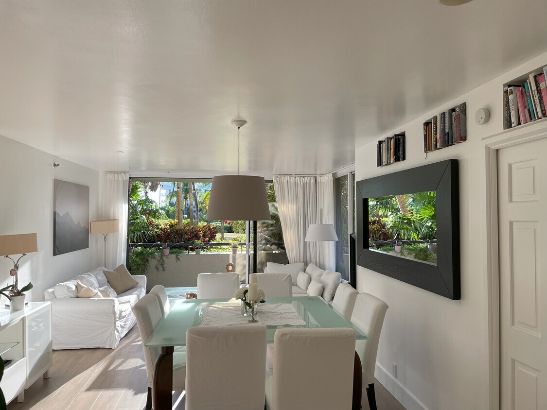 Foto principal - 170 Ocean Lane Dr