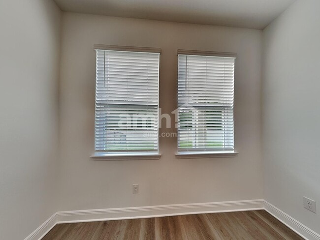 Foto del edificio - 6450 Atlantic Bch Ave