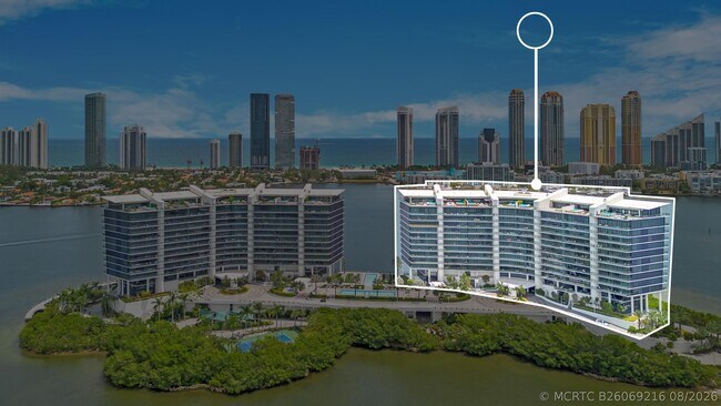 Building Photo - 5000 Island Estates Dr