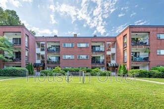 Building Photo - 30 Edgemont Rd