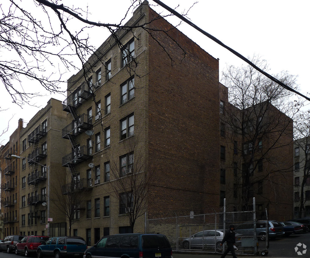 2430 Morris Ave, Bronx, NY 10468 - Apartments in Bronx, NY | Apartments.com