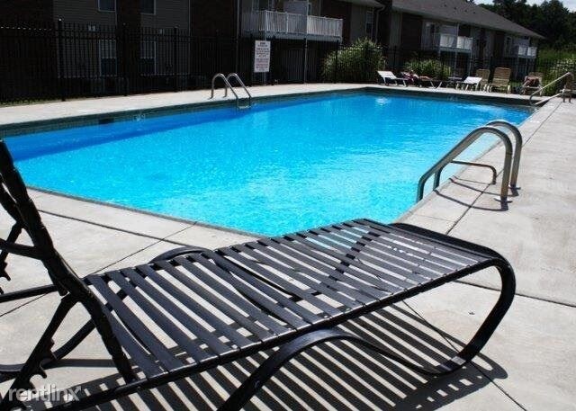 Building Photo - 1 br, 1 bath Apartment - 200 Goldfinch Court