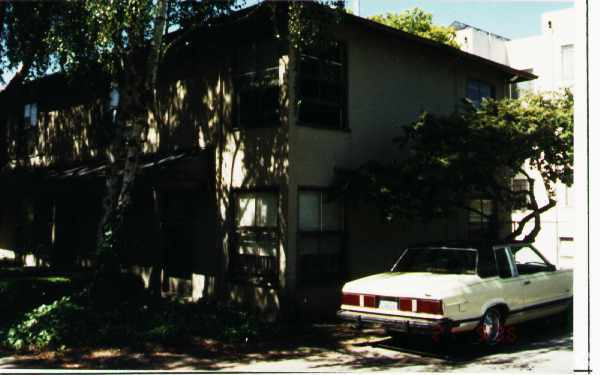 Building Photo - 1297 University Ave