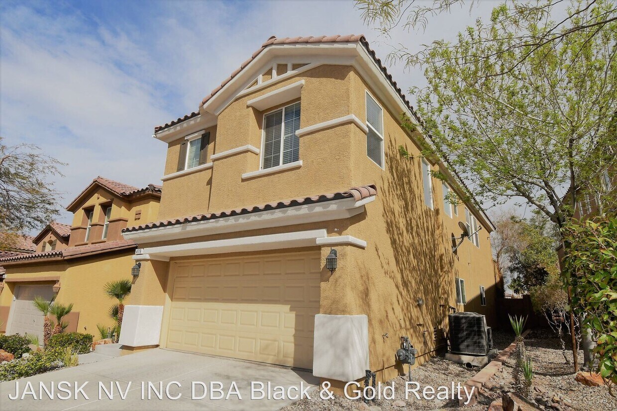 Primary Photo - 4 br, 2.5 bath House - 476 Redruth Dr.