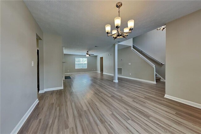Building Photo - 1206 To Lani Farm Rd